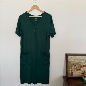 Milkmaid Goods Hunter Green Caftan Snap Nursing Dress